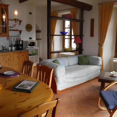 Barolo Apartman Gravedona